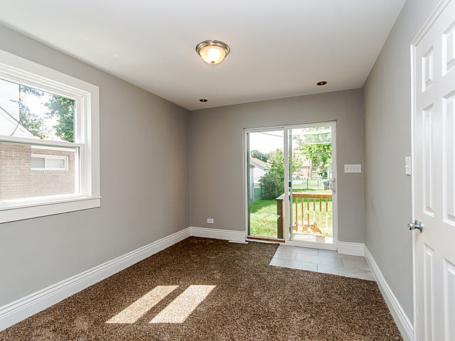 17622 Roy St, Lansing, IL 60438 photo 6