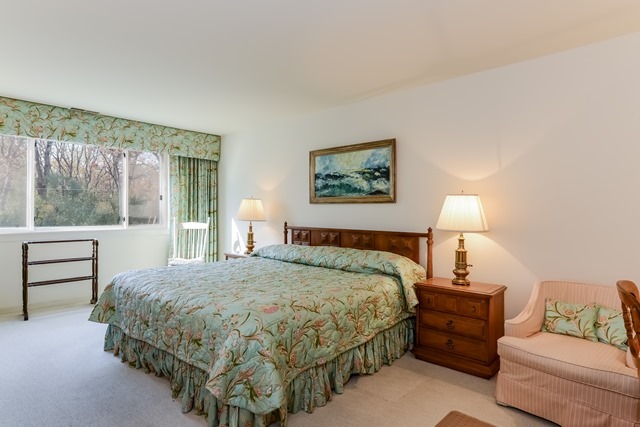 90 Franklin Pl #212, Lake Forest, IL 60045 photo 12