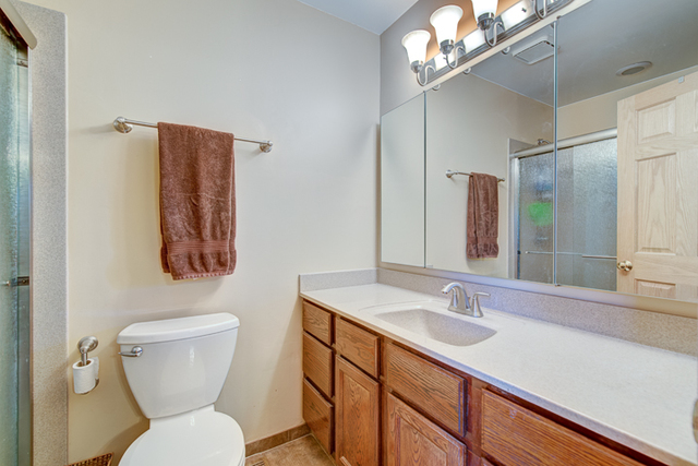 2303 Albright Ln, Wheaton, IL 60189 photo 14