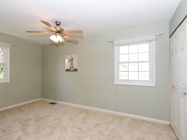 1501 Hampton Ct, Naperville, IL 60565 photo 15