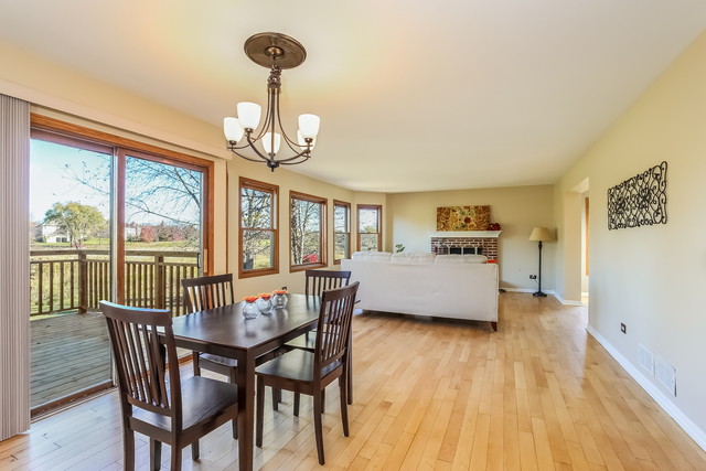 277 S Fork Dr, Gurnee, IL 60031 photo 8