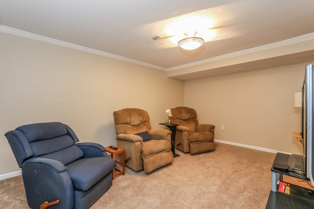 277 S Fork Dr, Gurnee, IL 60031 photo 18