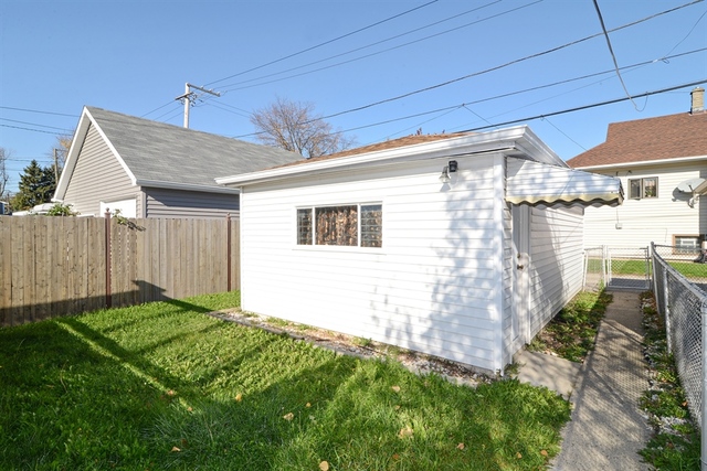 6040 W Montrose Ave, Chicago, IL 60634 photo 17