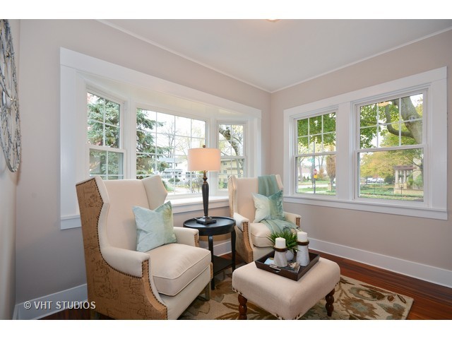 306 Spring Ave, Naperville, IL 60540 photo 2