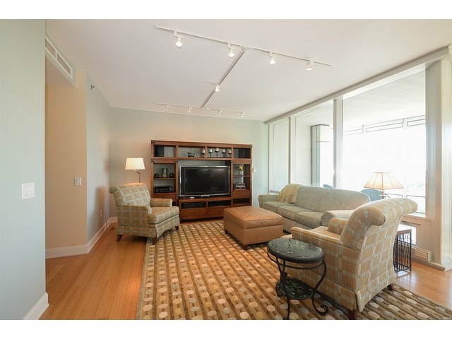 340 E Randolph St #507, Chicago, IL 60601 photo 3