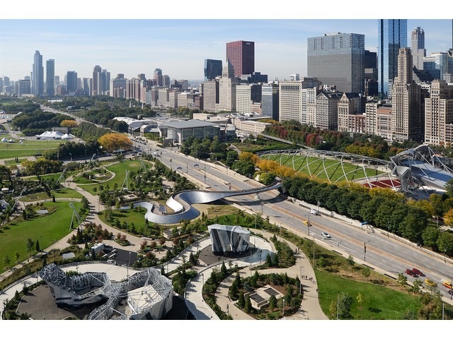 340 E Randolph St #507, Chicago, IL 60601 photo 11