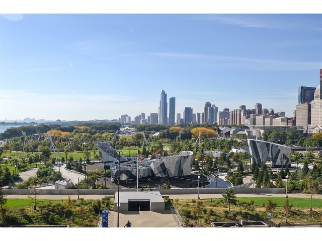 340 E Randolph St #507, Chicago, IL 60601 photo 16