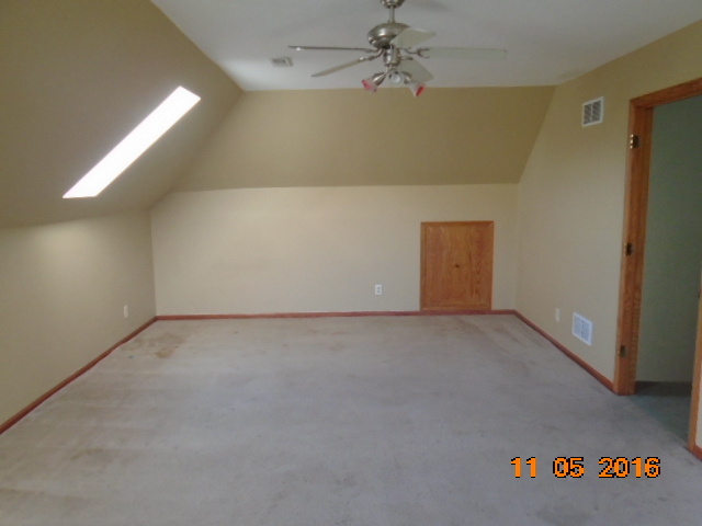 22210 Sherman Rd, Steger, IL 60475 photo 13