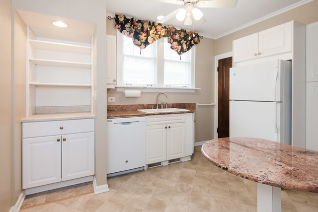 2307 Cowper Ave, Evanston, IL 60201 photo 3