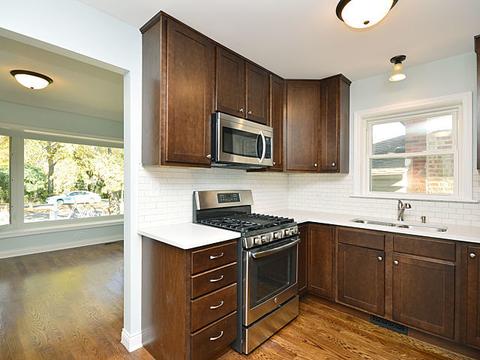 4041 W Devon Ave, Chicago, IL 60646 photo 9