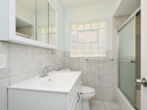 4041 W Devon Ave, Chicago, IL 60646 photo 11