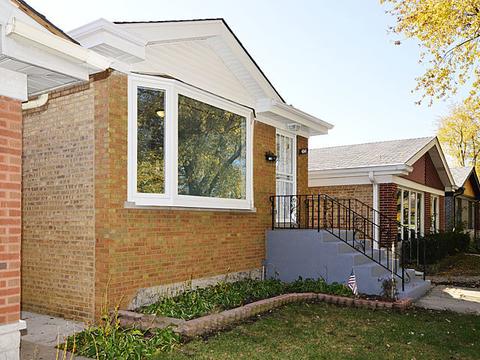 4041 W Devon Ave, Chicago, IL 60646 photo 2