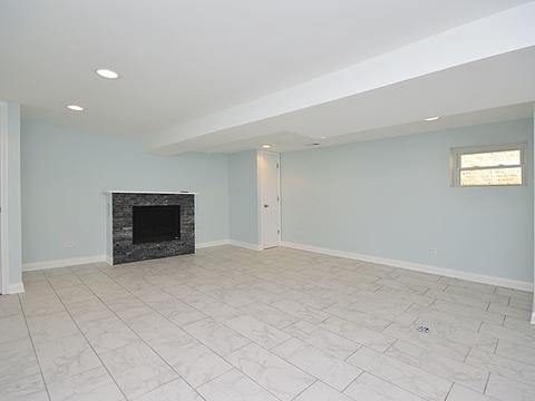 4041 W Devon Ave, Chicago, IL 60646 photo 12