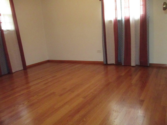 60 Arrowhead Dr, Thornton, IL 60476 photo 9