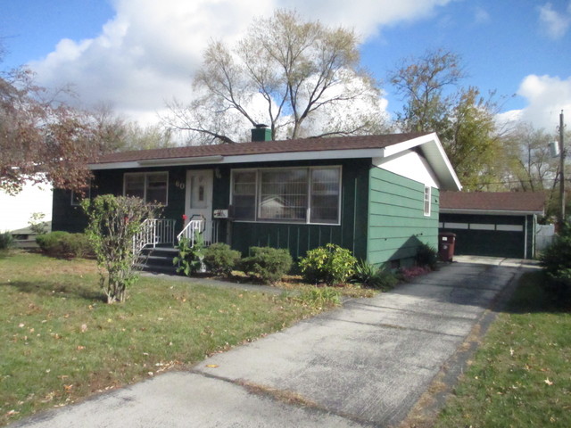60 Arrowhead Dr, Thornton, IL 60476 photo 1