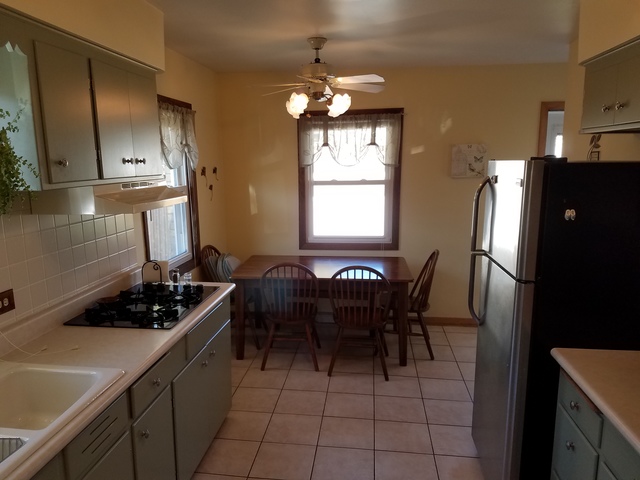 7120 W Wright Ter, Niles, IL 60714 photo 4