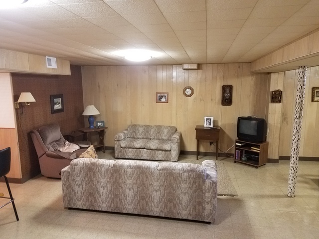 7120 W Wright Ter, Niles, IL 60714 photo 14