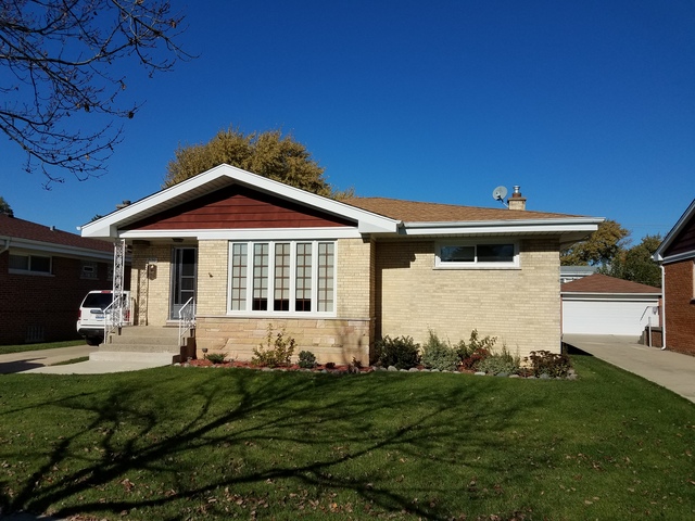 7120 W Wright Ter, Niles, IL 60714 photo 1