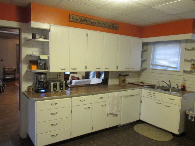 403 S Cedar St, Cedar Point, IL 61316 photo 5