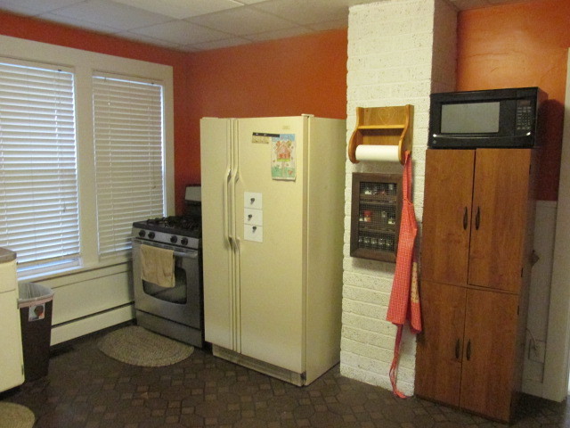 403 S Cedar St, Cedar Point, IL 61316 photo 6