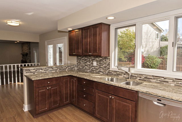 7 Lighthouse Ln, Third Lake, IL 60030 photo 6