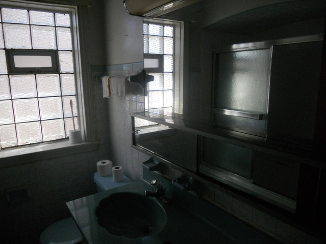 548 E 104th Pl, Chicago, IL 60628 photo 11