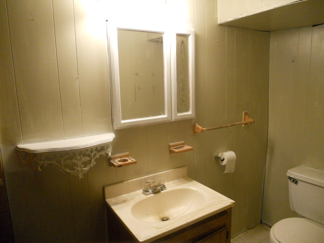548 E 104th Pl, Chicago, IL 60628 photo 14