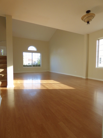 468 Smoketree Ln, Bartlett, IL 60103 photo 2