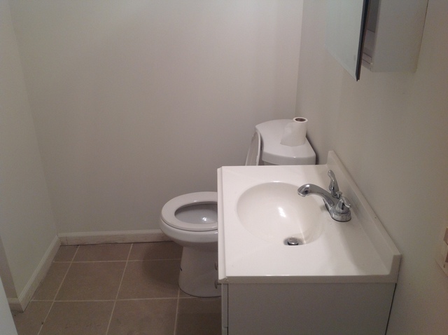 1332 E 89th Pl, Chicago, IL 60619 photo 9