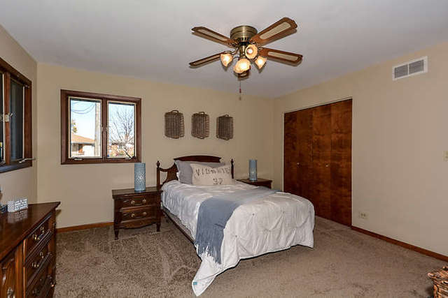 1014 Victoria Ave, Berkeley, IL 60163 photo 15