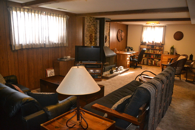 306 Devonshire St, Dixon, IL 61021 photo 11