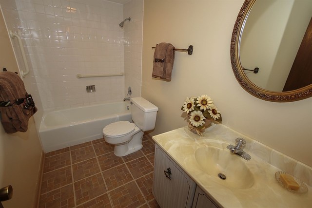 717 E Juniper Dr, Palatine, IL 60074 photo 12