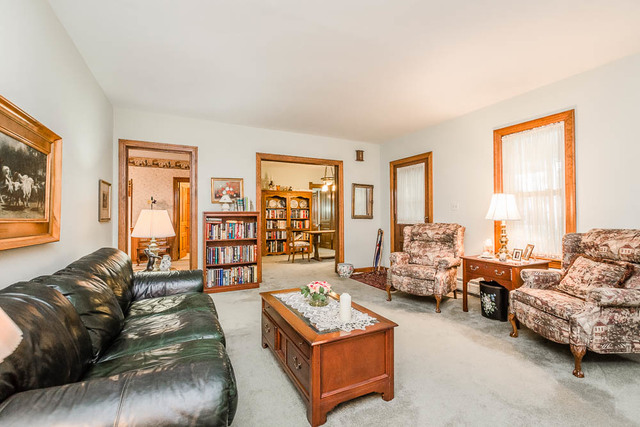 116 S Maple St, Itasca, IL 60143 photo 4