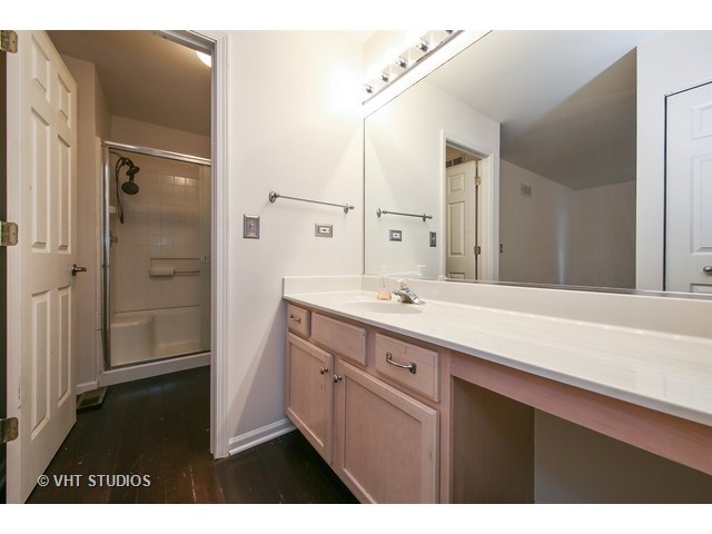 1065 Symphony Dr, Aurora, IL 60504 photo 7