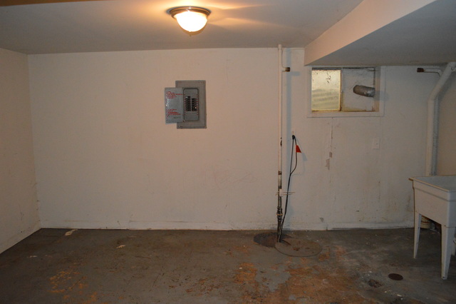 25 Schoenbeck Rd, Wheeling, IL 60090 photo 8