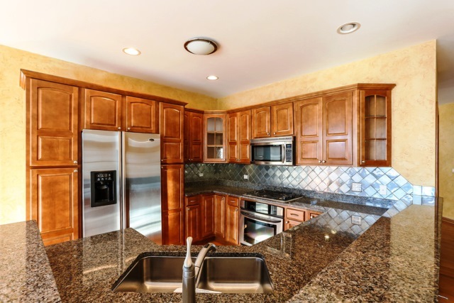 431 Pond View Ln, Bartlett, IL 60103 photo 9