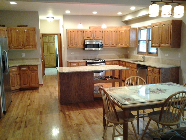 1611 Far Hills Dr, Bartlett, IL 60103 photo 7