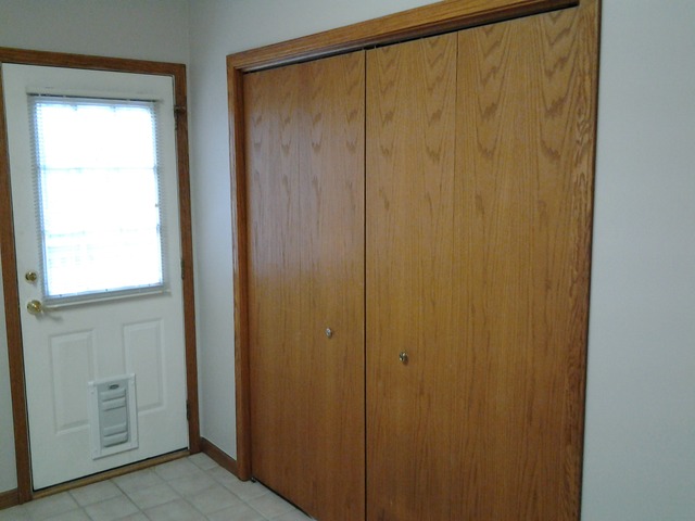 1611 Far Hills Dr, Bartlett, IL 60103 photo 12