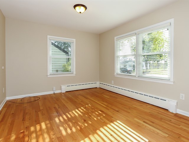 714 Adams St, Elgin, IL 60123 photo 11