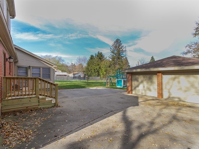 714 Adams St, Elgin, IL 60123 photo 23