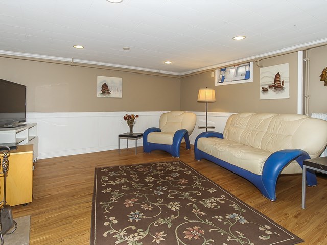 714 Adams St, Elgin, IL 60123 photo 19
