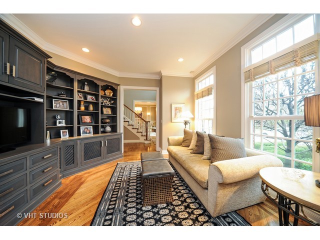 1109 Astor Pl, Glencoe, IL 60022 photo 3