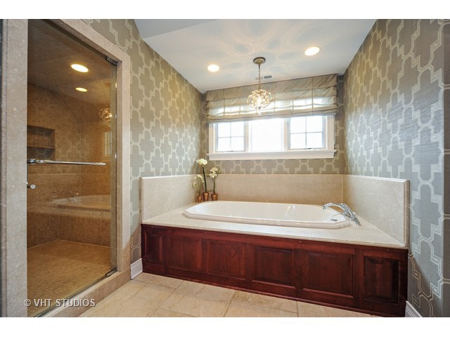1109 Astor Pl, Glencoe, IL 60022 photo 12