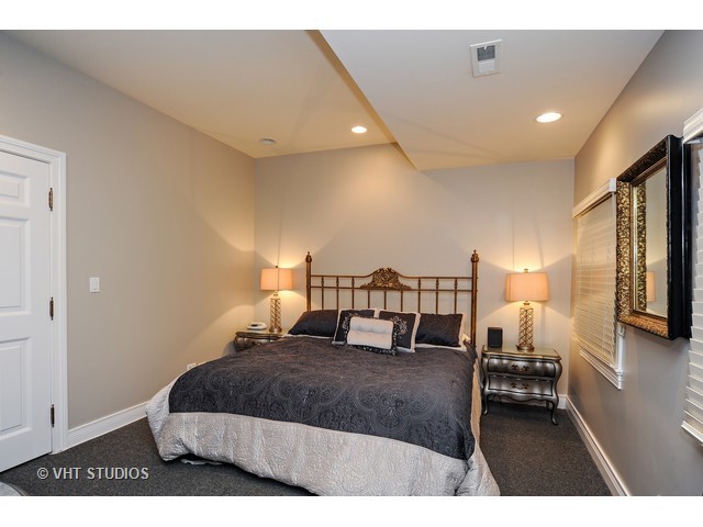 1109 Astor Pl, Glencoe, IL 60022 photo 17