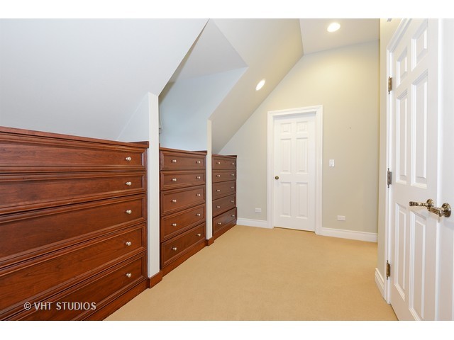 1109 Astor Pl, Glencoe, IL 60022 photo 13
