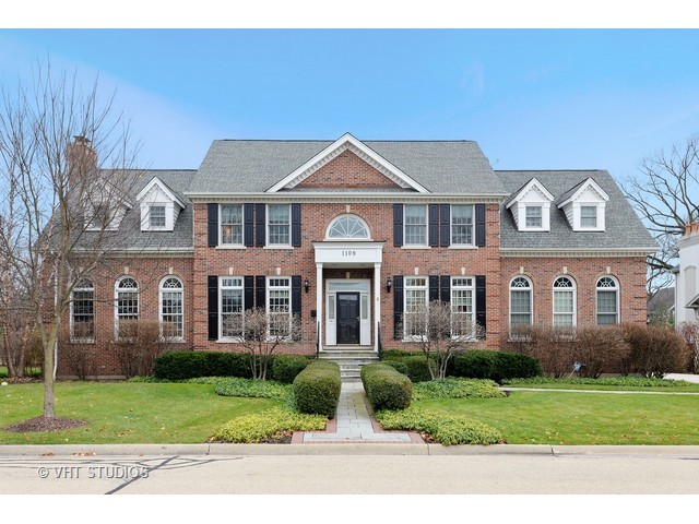 1109 Astor Pl, Glencoe, IL 60022 photo 1