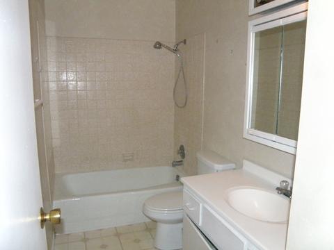 1092 Cascade Dr, Aurora, IL 60506 photo 8