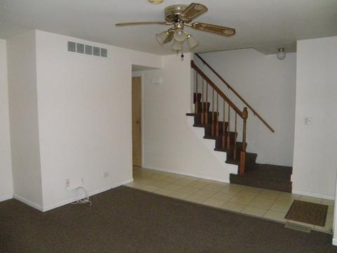 1092 Cascade Dr, Aurora, IL 60506 photo 4