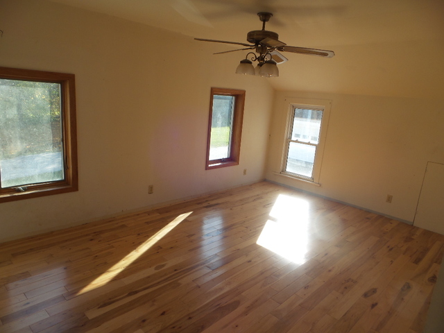 12705 State Line Rd, Hebron, IL 60034 photo 10