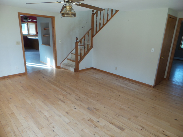 12705 State Line Rd, Hebron, IL 60034 photo 5